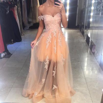Charming Sweetheart Tulle Long Prom Dresses..