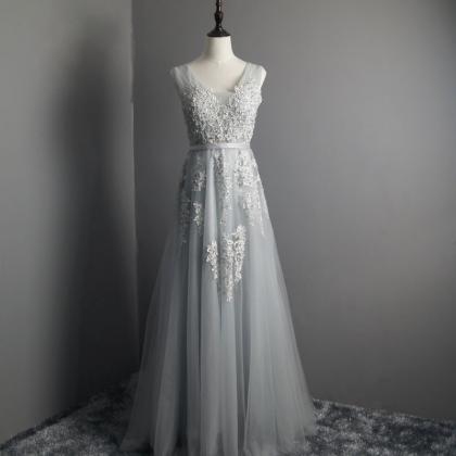 Elegant Gray Lace Prom Dress With Beaded Women..