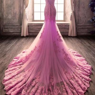 Fashion Spaghetti Strap Beaded Lavender Prom Dress..