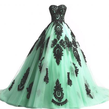 Fashion Mint Green Tulle Ball Gown Quinceanera..