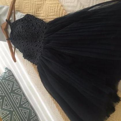 Sexy Black Chiffon Beaded Short Homecoming Dress..