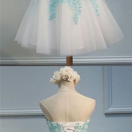 Sexy Ball Gowns White Tulle Short Homecoming Dress..