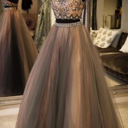 Luxury Beaded Crystal High Neck Long Prom Dresses..