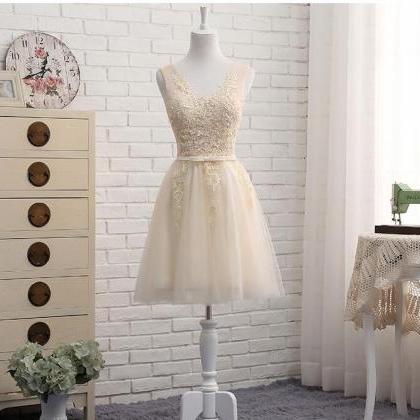 Simple Light Champagne Lace Short Homecoming Dress..