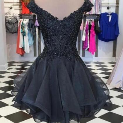Charming Black Lace Beaded Tulle Short Homecoming..