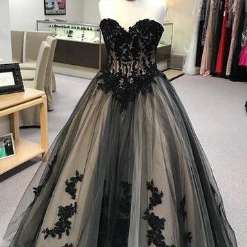 Fashion Custom Made Black Tulle Prom Dresses..