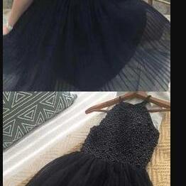 Spark Black Ruffle Beaded Short Homecoming Dresses..