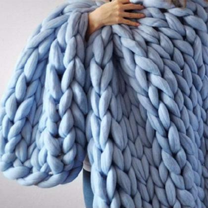 Size 47x71inches Chunky Knit Blanket Merino Wool..