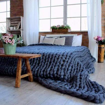 Size 47x71Inches Chunky Knit Blanke..