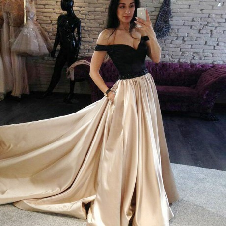 A-line Off The Shoulder Court Train Champagne Beaded Prom Dress With Pockets ,2018 Top Black Long Prom Gowns , Formal Gowns , Wedding Party Gowns