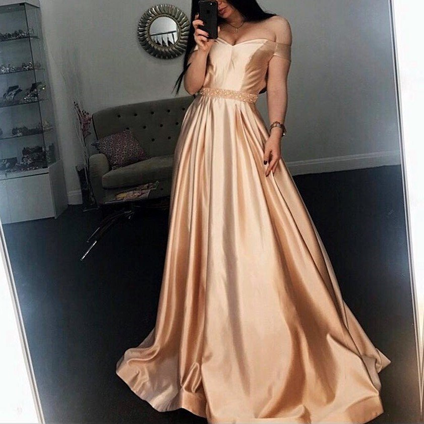 Satin Prom Dresses 2018 Plus Size Women Party Gowns ,wedding Formal Gowns ,off Shoulder Girls Gowns ,plus Size Wedding Party Gowns ,prom Dress