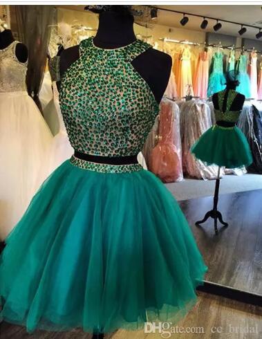 Modern Two Pieces Short Beaded Homecoming Dresses 2018 Sexy Knee Length Cocktail Party Prom Gowns Hot Cheap Sale Vestido Graduacion 2018,Green Short Cocktail Gowns .
