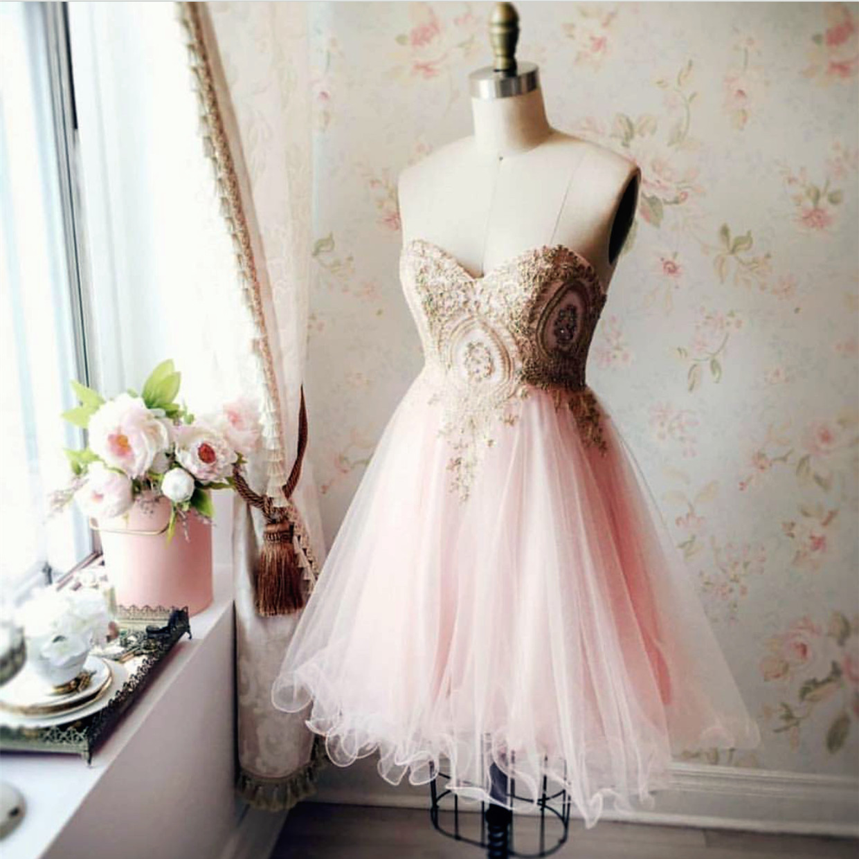 Pink Homecoming Dress,sweetheart Homecoming Dress,short Prom Dress,lace Applique Cocktail Dress, Mini Girls Dress, Short Cocktail Dress,wedding