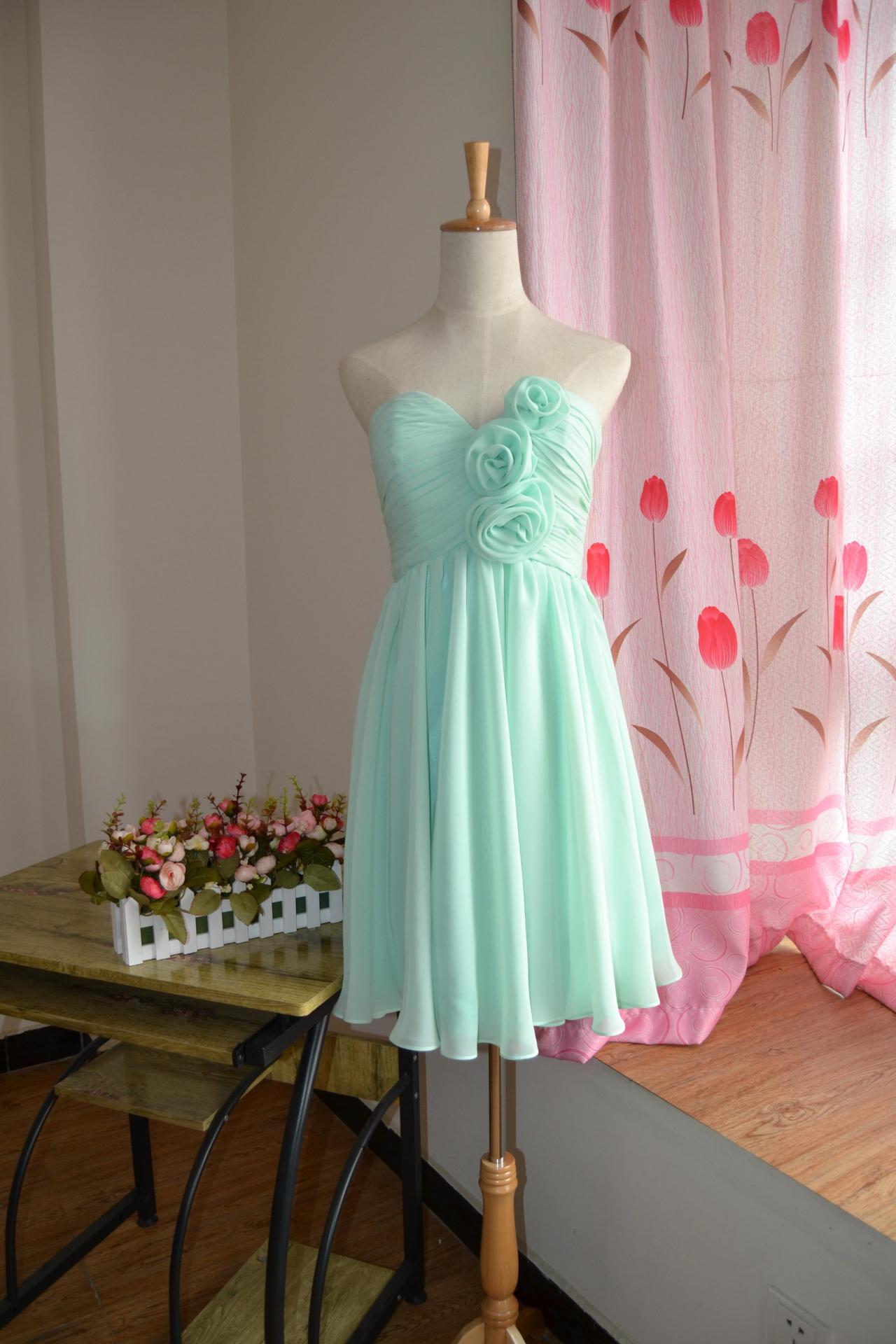 Mint Green Chiffon Short Bridesmaid Dresses With Flowers Mini Women Maid Of Honor Gowns