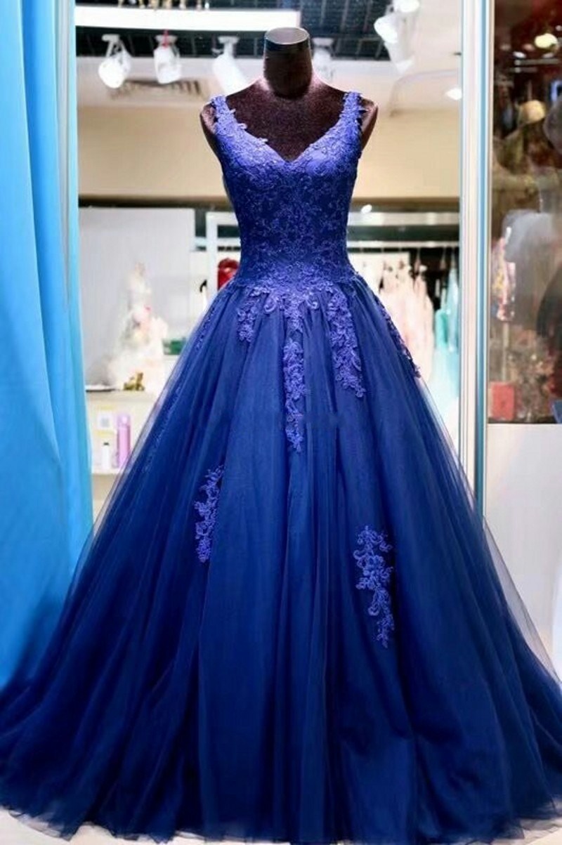 Sexy V-neck Tulle A Line Women Prom Dress 2019 Elegant Lace Appliqued Women Evening Dresses, Custom Made Prom Party Gowns