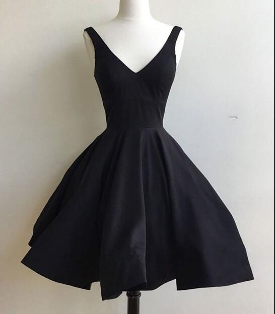 Black Ball Gown Short Prom Dress. V-neck Mini Homecoming Dress, Simple Women Party Gowns Mini