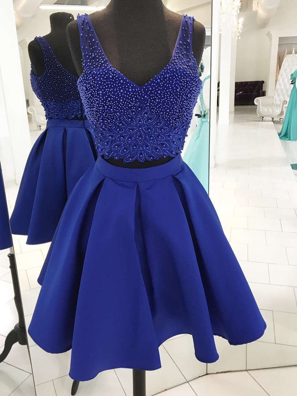 Royal Blue Beaded Two Pieces Short Homecoming Dress, Short 2 Pieces Prom Party Gowns ,short Cocktail Gowns, Strapless Women Party Gowns