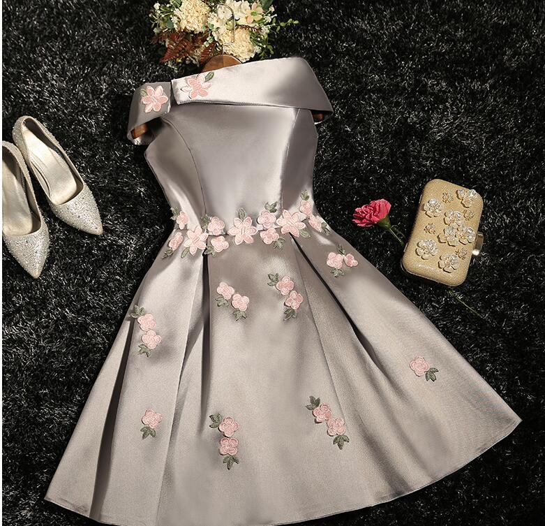 Off Shoulder Light Gray Satin Short Homecoming Dress With Lace ,short Prom Dress, Short Cocktail Gowns ,mini Party Dress