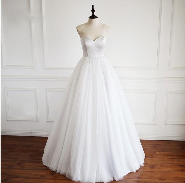 Off Shoulder White Tulle A Line Wedding Dress ,sexy Pricess Wedding Gowns, Custom Made Bridal Party Gowns 2020