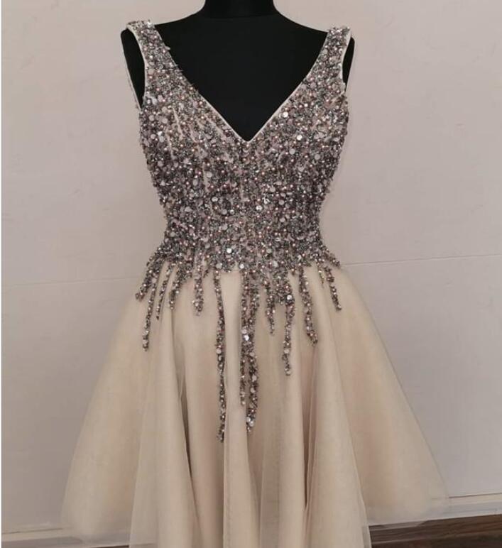 Shiny V-neck Beaded Sequin Short Homecoming Dresses Sexy Backless Mini Party Gowns Custom Made Cocktail Gowns , Party Gowns 2020
