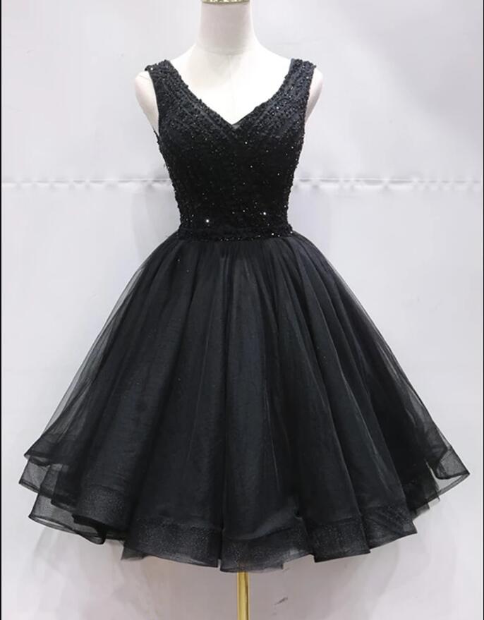 Black Tulle Beaded Ball Gown Homecoming Dresses 2020 Custom Made Mini Party Gowns ,Junior Party Gowns 2020