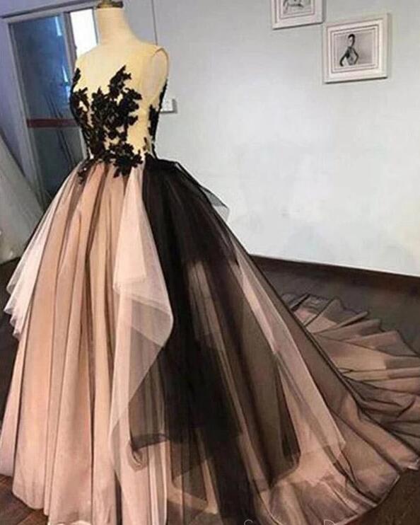 Fashion Black Tulle Ball Gown Quinceanera Dress For Teens, Wedding Guest Gowns ,long Prom Party Gowns 2020