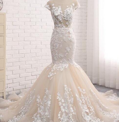 Plus Size Scoop Neck Sheer Lace Mermaid Wedding Dresses 2020 Custom Made Appliqued China Wedding Gowns Backless Bridal Gowns