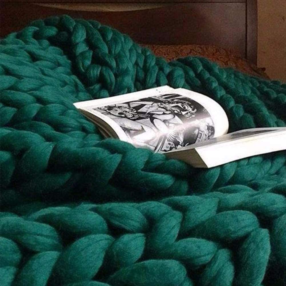 Size 32X40Inches Knit Blanket Merino Wool Arm Knitted Throw Soft and Huge Throw,Bed Chair Sofa Yoga Mat Rug Green 