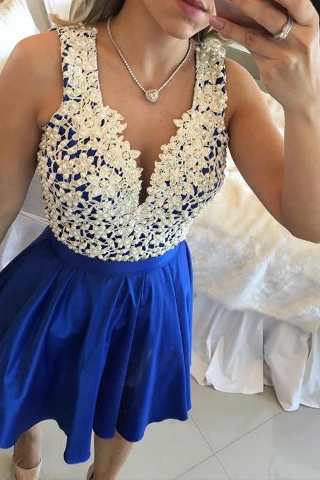 Homecoming Dress,Short Homecoming Dresses,Royal Blue V Neck Sheer Back Homecoming Dress,Beautiful Prom Gown,Cocktail Dress，2018Sexy Pearls Short Graduation Gowns 