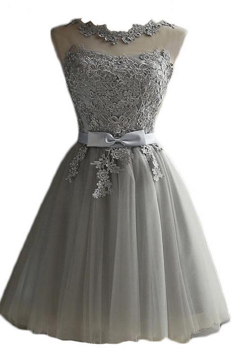 2018 Sexy Silver Lace Mini Homecoming Dresses Knee Length Bridesmaid Dresses Bow Cocktail Dresses ,wedding Party Dress,maid Of Honor Dress