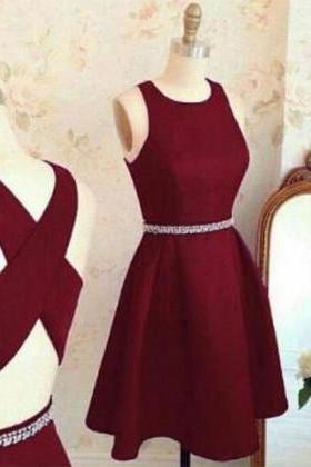 Homecoming Dress Round Neck Burgundy Short Party Dress 2018 New Arrival Halter Beaded Mini Prom Dresses A Line Short Cocktail Dresses, Burgundy Party Gowns 