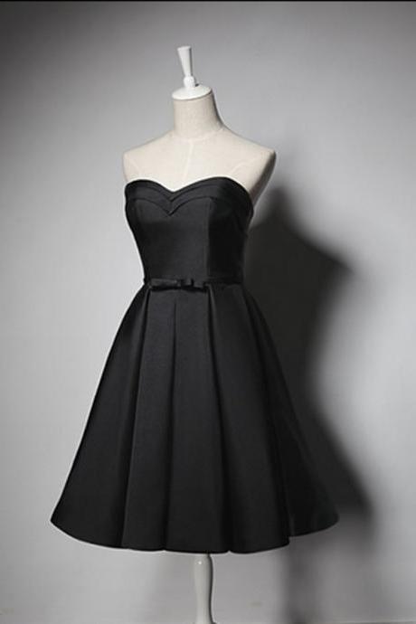 Black Satin Short Homecoming Dresses Sweetheart Junior Cocktail Dress A Line Ruffle Prom Party Gowns