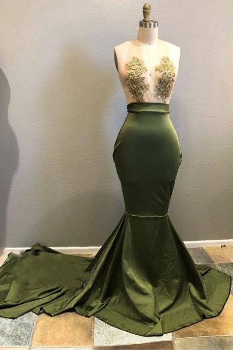 Deep V-neck Mermaid Green Velvet Prom Dress Fashion Lace Appliqued Formal Evening Party Gowns 2019