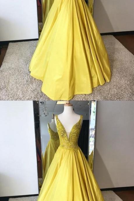 Elegant V-neck Beaded Long Prom Dress With Appliqued Custom Made Women Gowns . Formal Evening Dress, Sexy Backless Evening Gowns