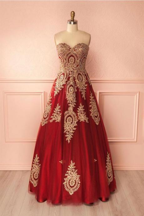 Vintage Burgundy Satin Long Prom Dress With Gold Lace Appliqued Plus Size Women Party Gowns A Line Prom Party Gowns .formal Evening Dress