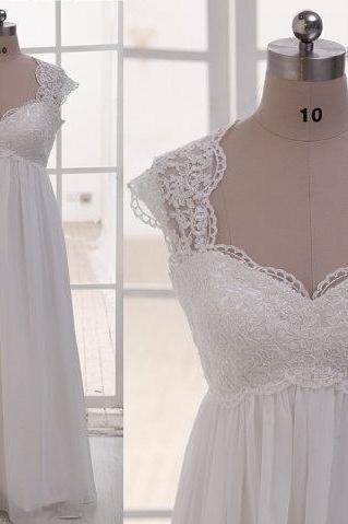 Elegant A Line White Lace Beach Wedding Dress Custom Made Bohemian Women Wedding Gowns .
