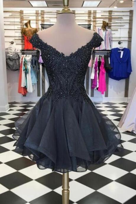 Charming Black Lace Beaded Tulle Short Homecoming Dress Custom Made Prom Party Gowns ,short Cocktail Gowns .