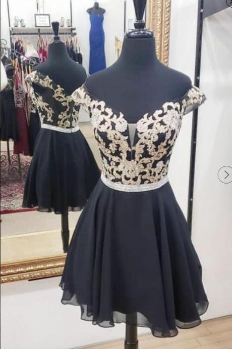 2020 Stunning Black Chiffon Short Homecoming Dress With Lace Appliqued Women Party Gowns ,sweet 15 Prom Gowns 2020 ,short Party Gowns