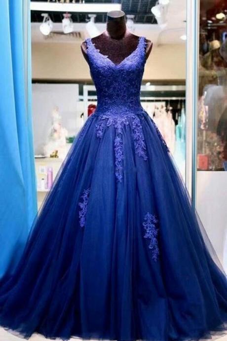 Blue Lace Appliqued Prom Dress V-neck Formal Evening Dresses, Plus Size Women Prom Gowns .formal Gowns 2020