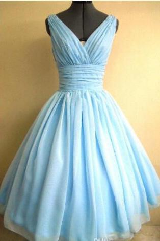 Sexy V-neck Ruffle Short Homecoming Dresses Ball Gown Light Blue Mini Prom Party Gowns , Short Cocktail Gowns ,sweet 15 Prom Gowns