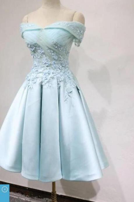 Off Shoulder Light Blue Satin Lace Short Homecoming Dress , Cheap Short Party Gowns ,Wedding Guest Gowns 2020
