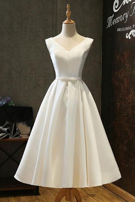 Off Shoulder White V-neck Satin Short Homecoming Dress , Party Gowns ,short Cocktail Party Gowns