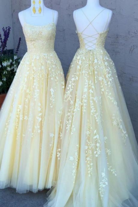 Sexy A Line Light Yellow Backless Formal Party Gowns , Long Prom Dress, Yellow Lace Evening Party Gowns , Party Gowns 2020