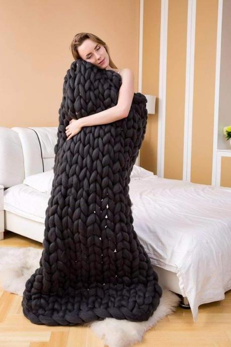 Size 47x 60Inches Chunky Knit Blanket Merino Wool Arm Knitted Throw Soft and Huge Throw,Bed Chair Sofa Yoga Mat Rug Black 