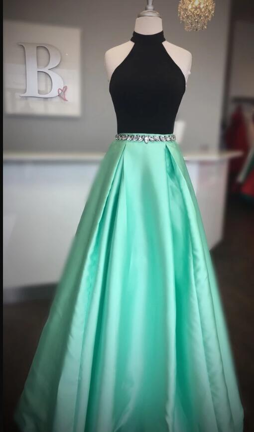 Fashion Green Long Prom Dress Halter Neck A Line Wedding Party Gowns on ...